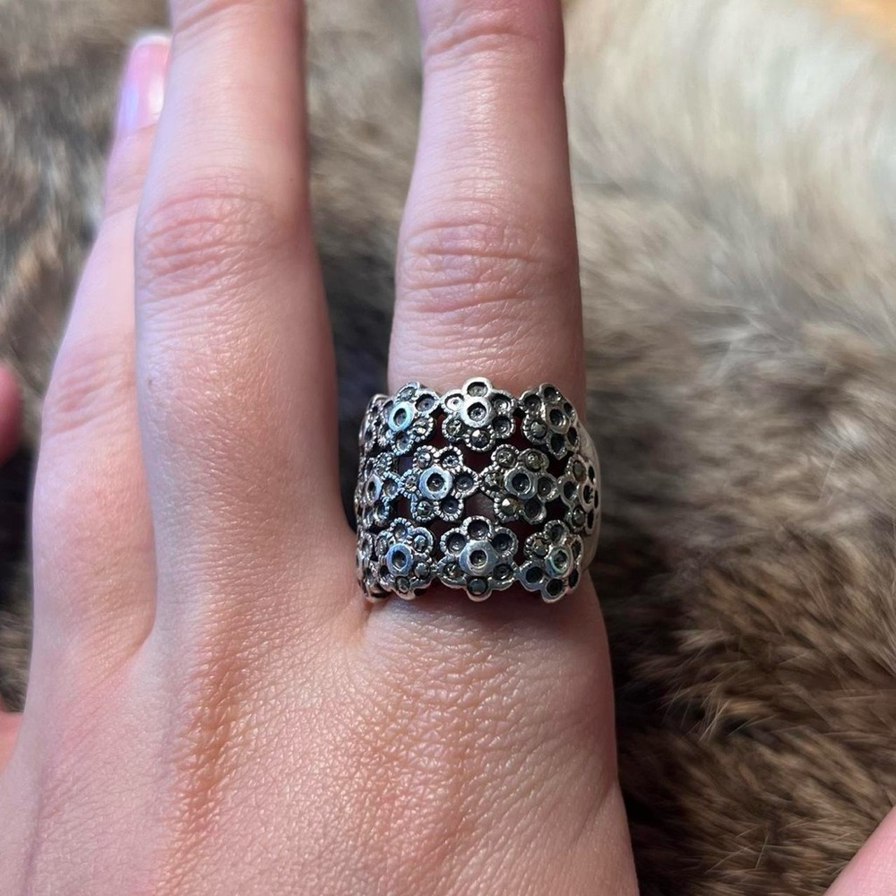 Sterling silver marcasite flower ring